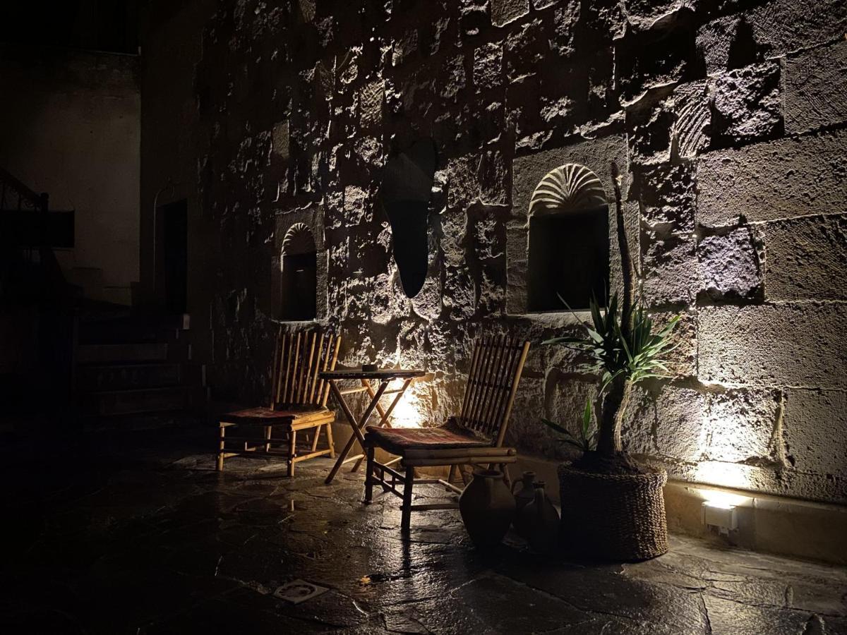 Alice In Cappadocia Hotel Ючхисар Екстериор снимка