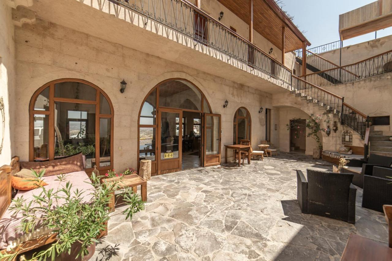 Alice In Cappadocia Hotel Ючхисар Екстериор снимка