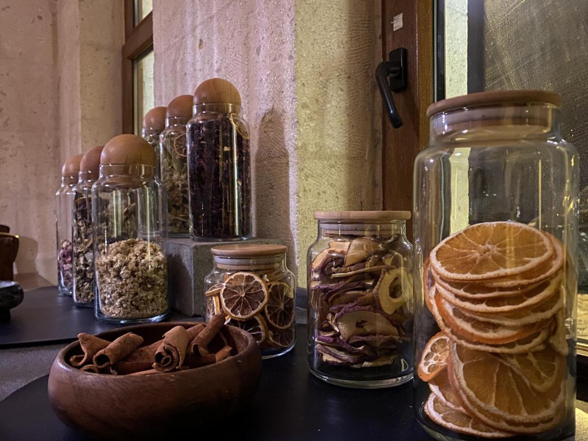 Alice In Cappadocia Hotel Ючхисар Екстериор снимка
