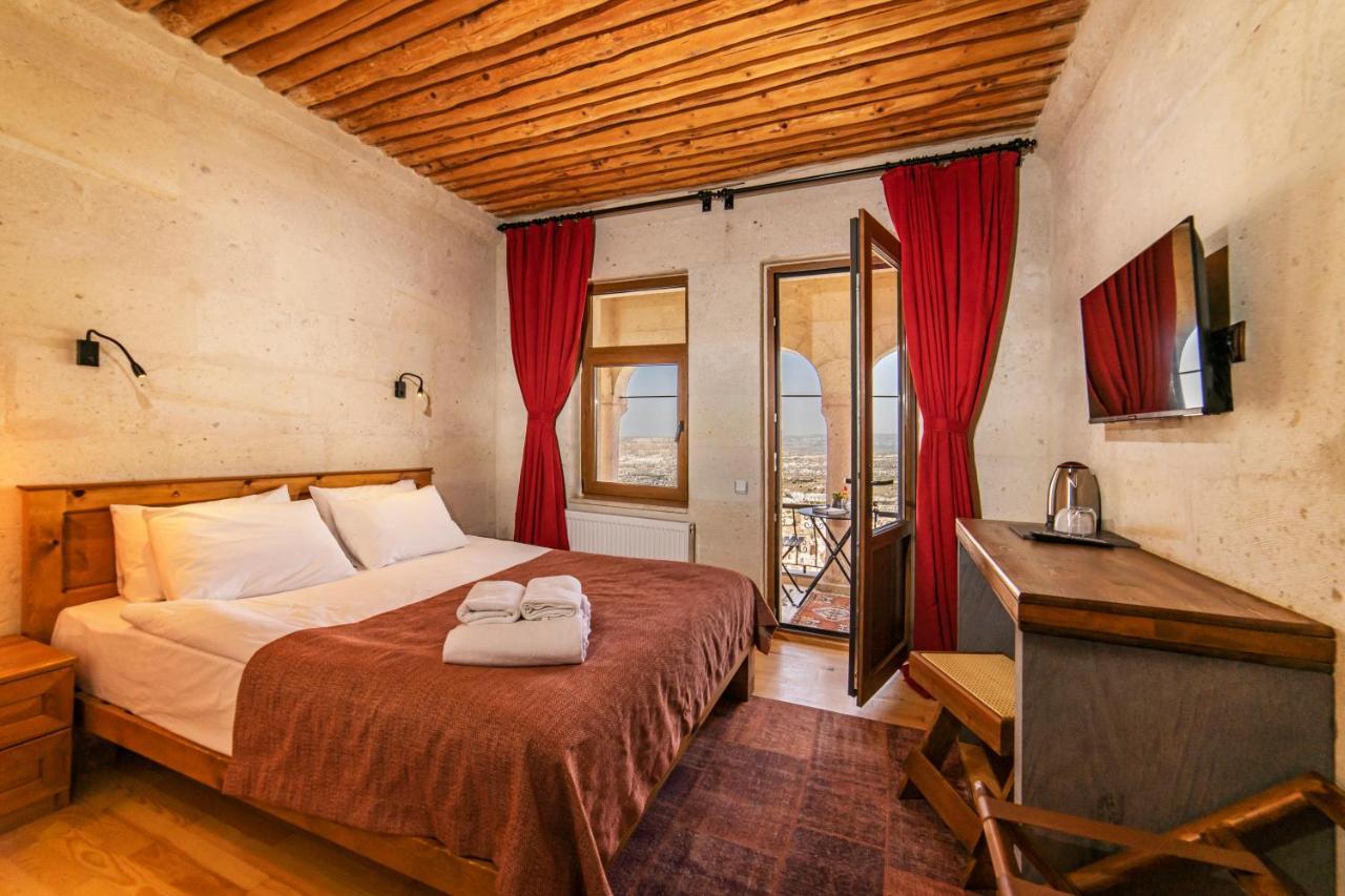 Alice In Cappadocia Hotel Ючхисар Екстериор снимка