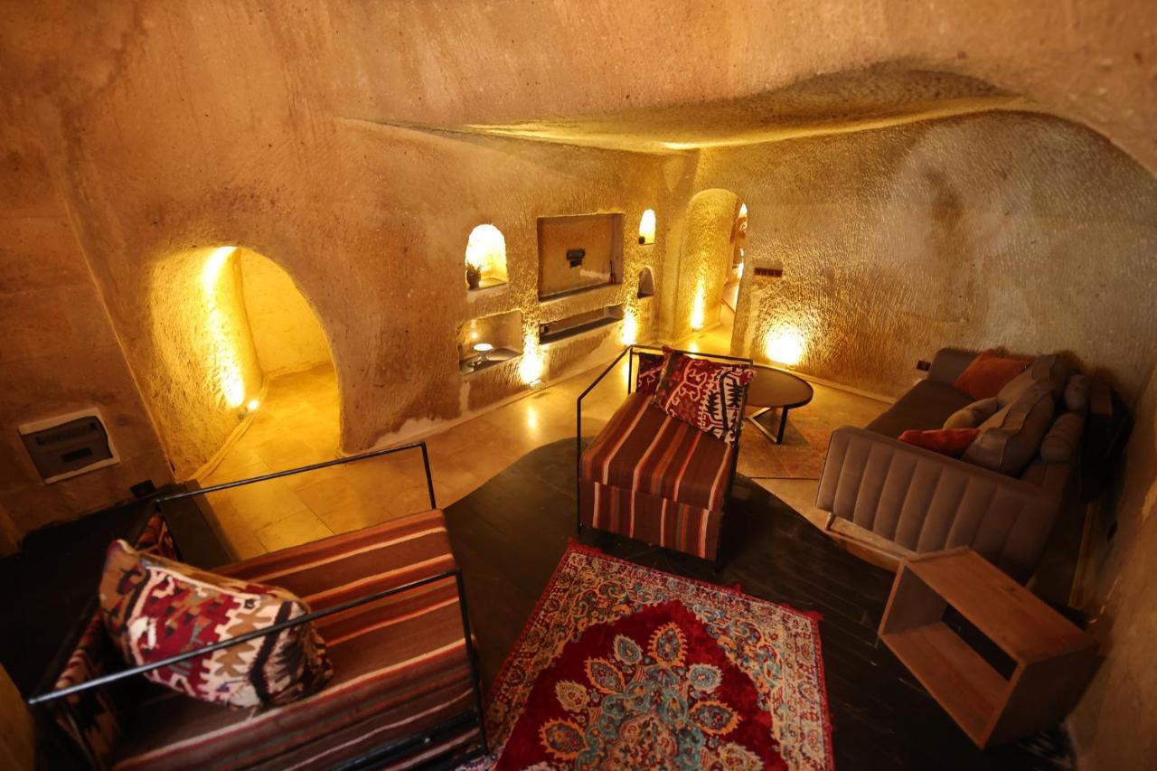 Alice In Cappadocia Hotel Ючхисар Екстериор снимка